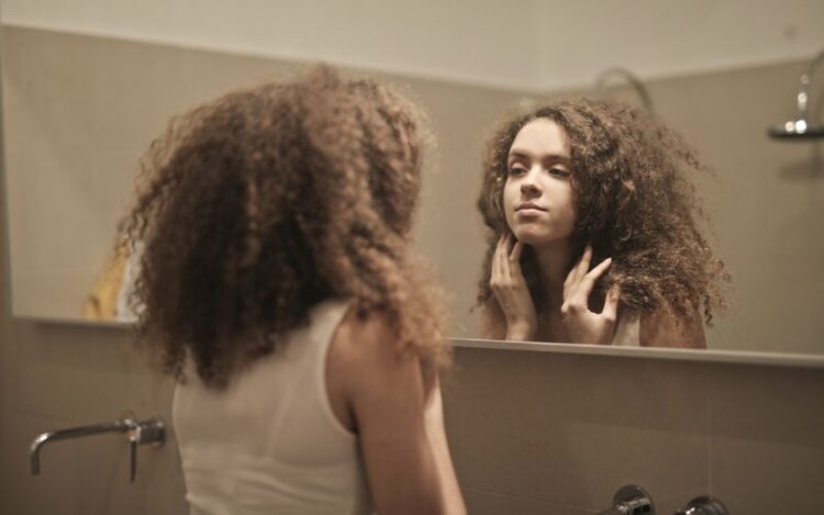 How to Deal with Negative Feelings About Your Body During Quarantine